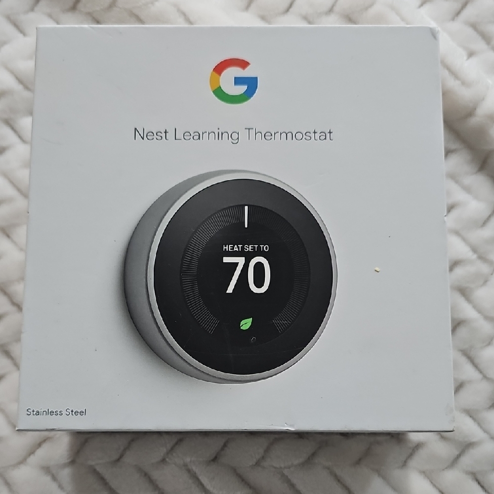 Black and Silver Smart Thermostat Accessory